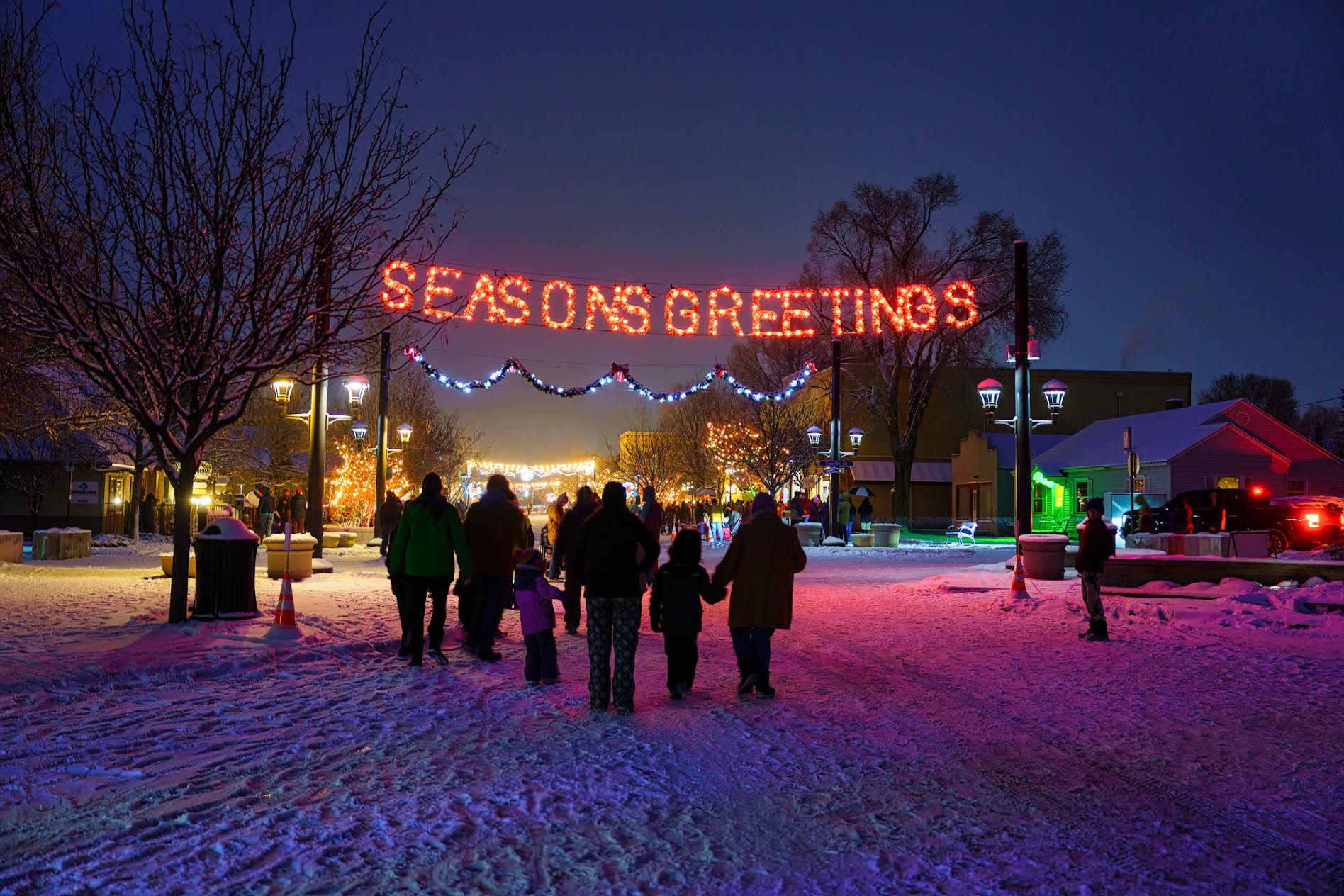 Christmas on Broadway EagleOutside